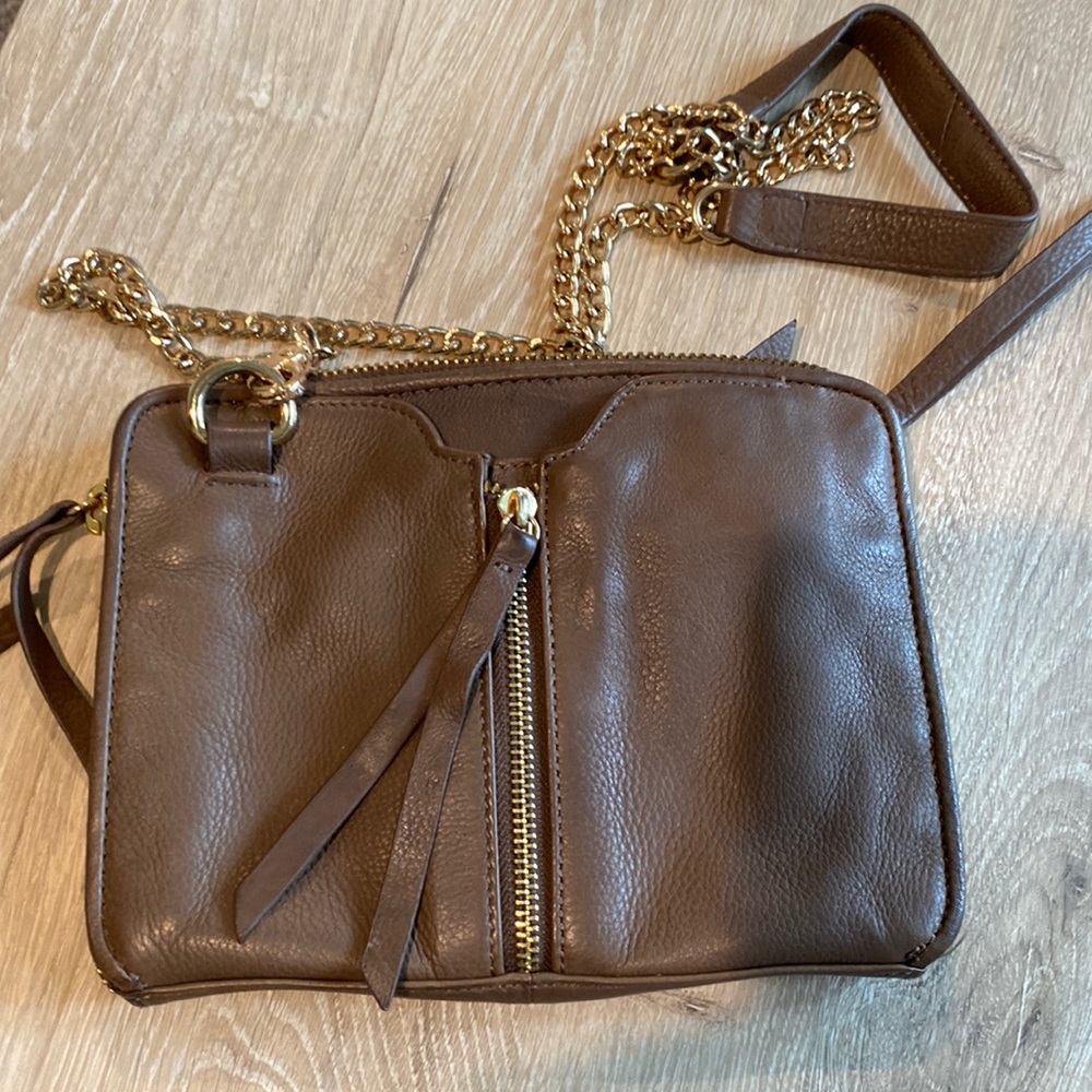 Kelsi Dagger Crossbody